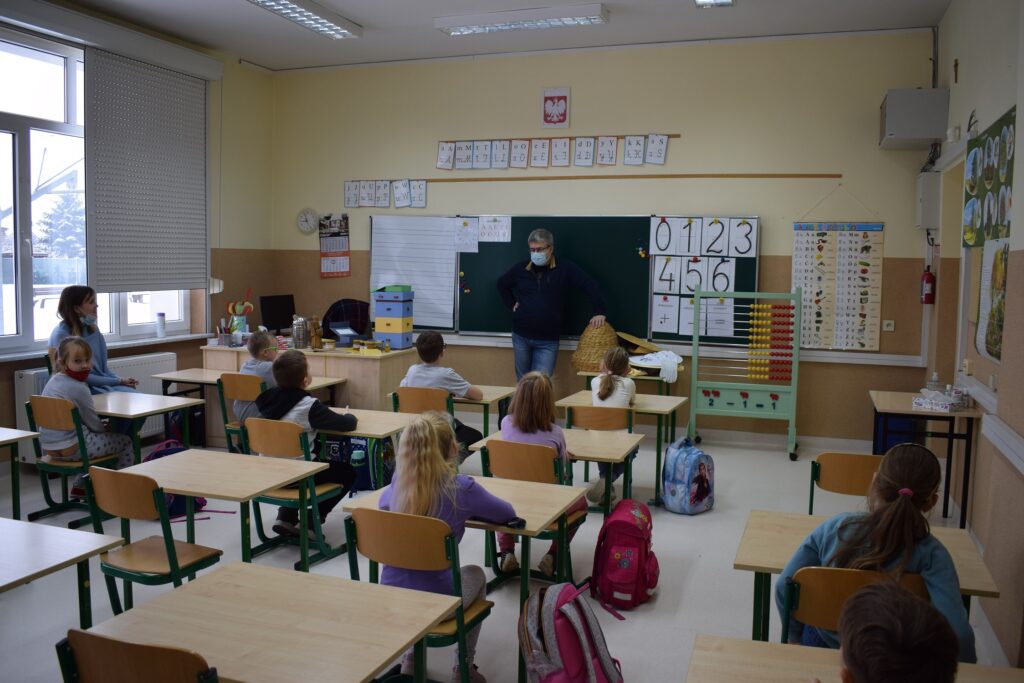 Pasieka PODR z wizytą w Wielkim Klinczu