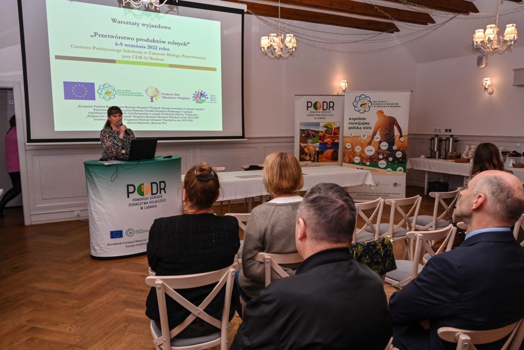 Prezentacja operacji SIR pn. Przetwórstwo produktów rolnych przez p. Ewelinę Szyc