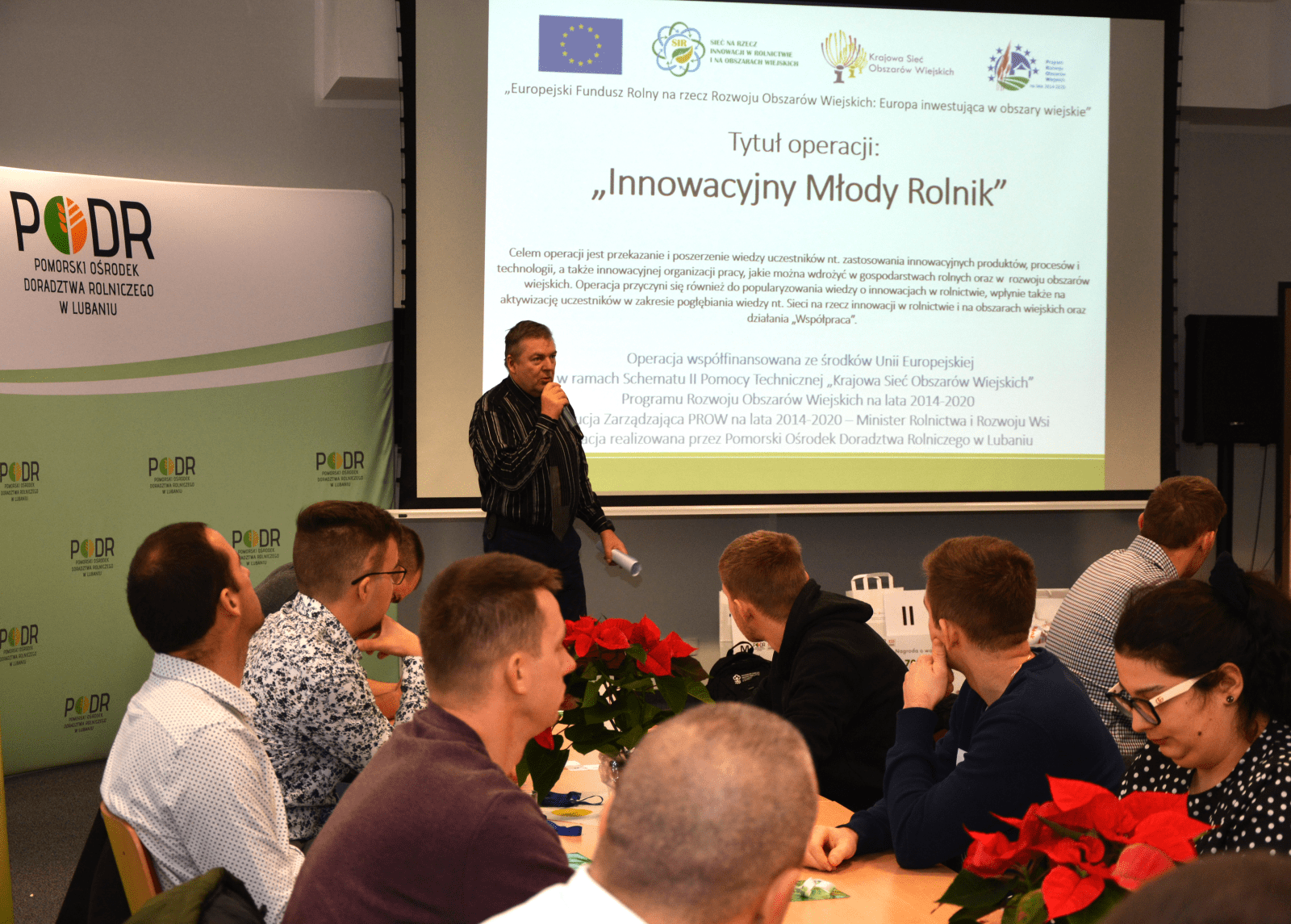 Andrzej Dolny, Dyrektor PODR wita uczestników olimpiady oraz przybyłych gości