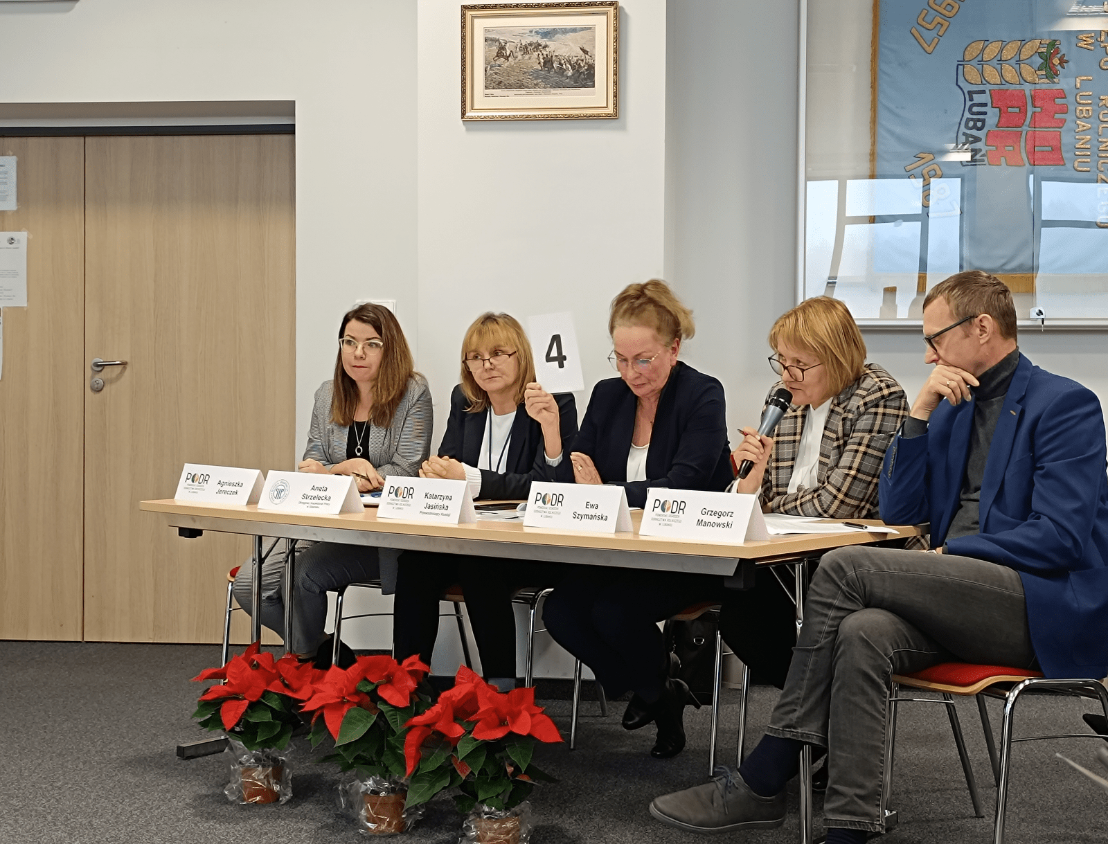 Komisja egzaminacyjna Agnieszka Jereczek, Aneta Strzelecka, Katarzyna Jasińska, Ewa Szymańska, Grzegorz Manowski