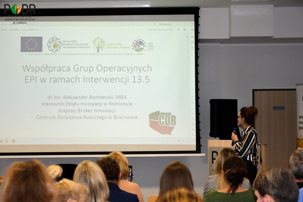 Wykład p. Karoliny Pluty - specjalisty PODR w Lubaniu podczas konferencji